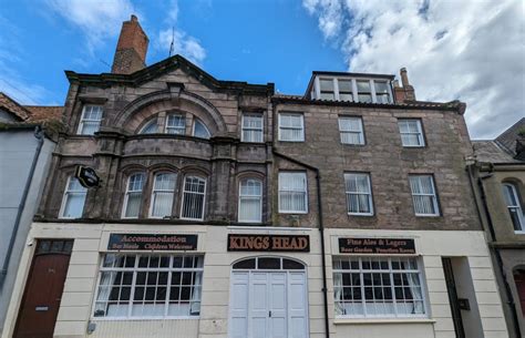The Kings Head Inn, Berwick upon Tweed Bed and .
